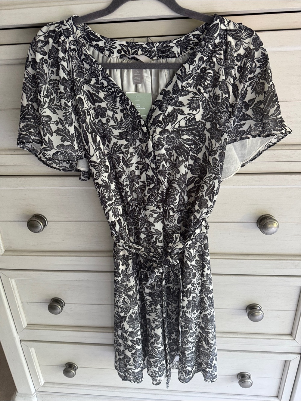H&M Black and White Floral Mini Dress SZ Small